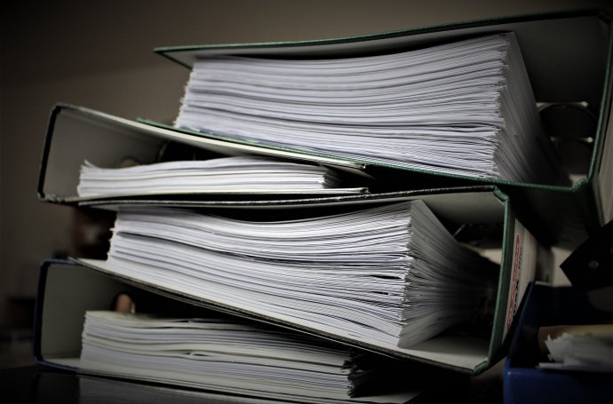 Aktenordnerstapel: Symbolbild für jede Menge Arbeit, Foto: CC0, pixabay.com